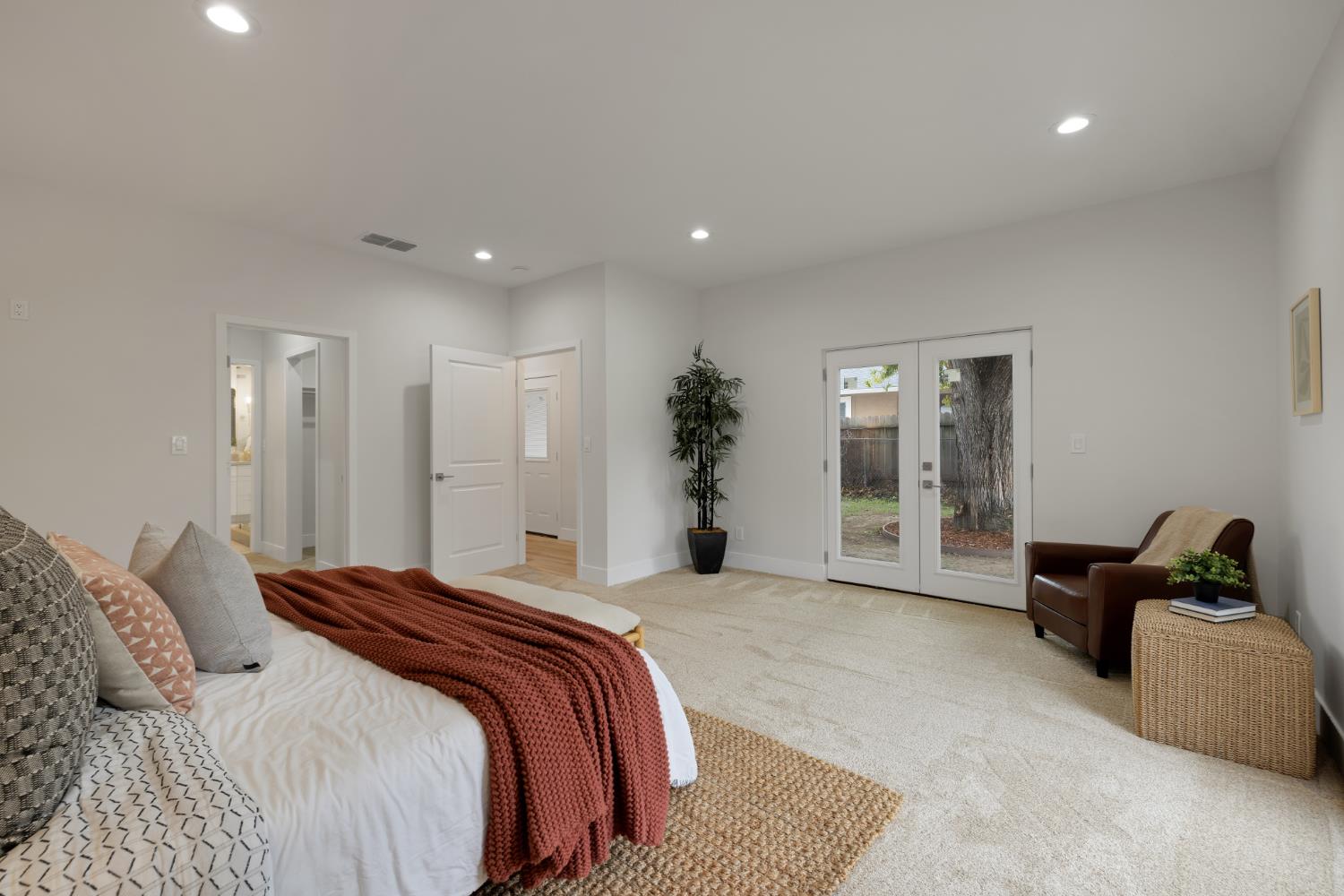 1513 Rowena Way Sacramento, CA 95864 - Photo 15 of 32