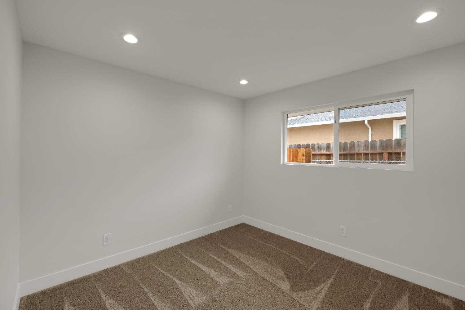 1513 Rowena Way Sacramento, CA 95864 - Photo 24 of 32