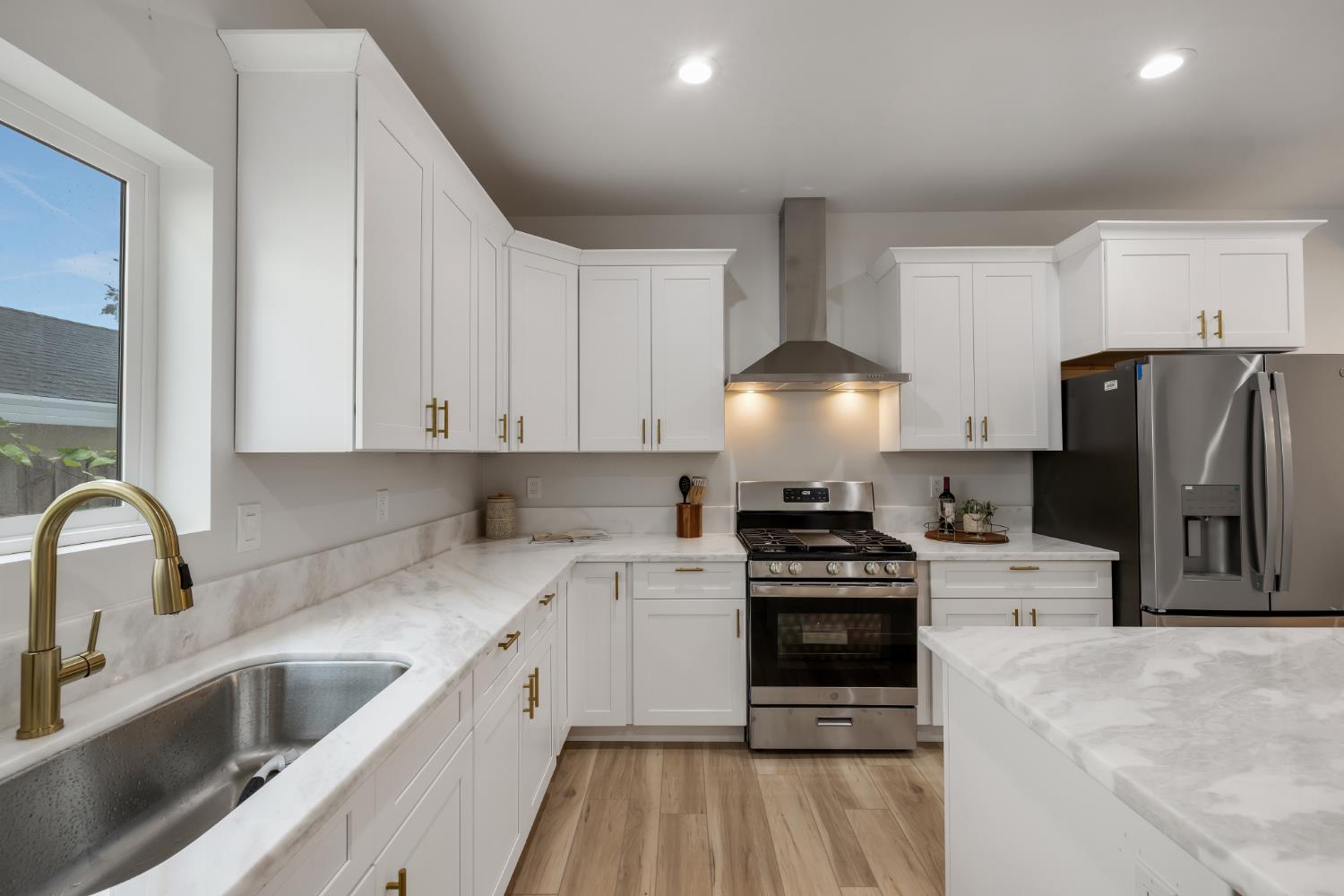 1513 Rowena Way Sacramento, CA 95864 - Photo 6 of 32