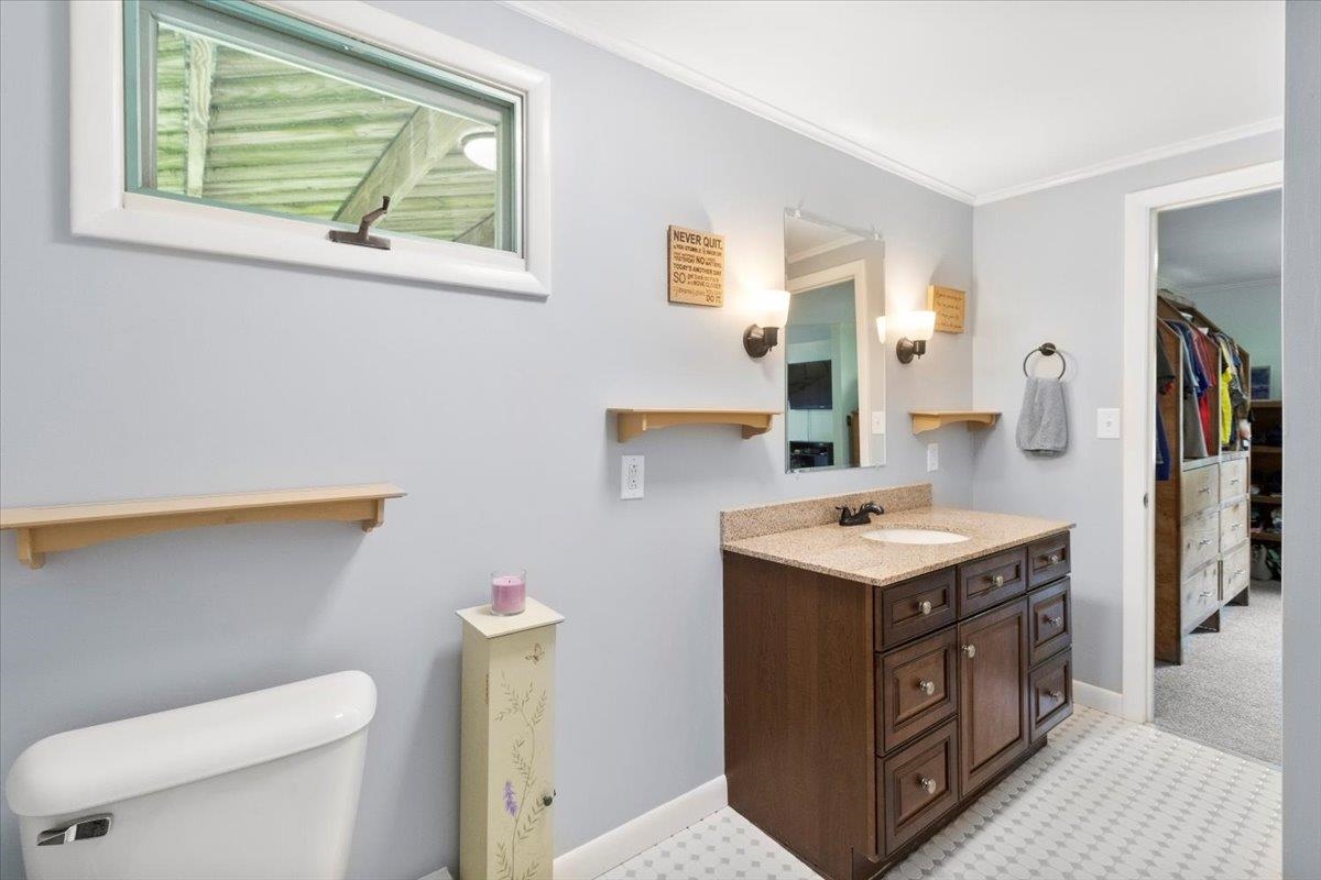 1555 East Arlington Road Arlington, VT 05250 - Photo 25 of 60