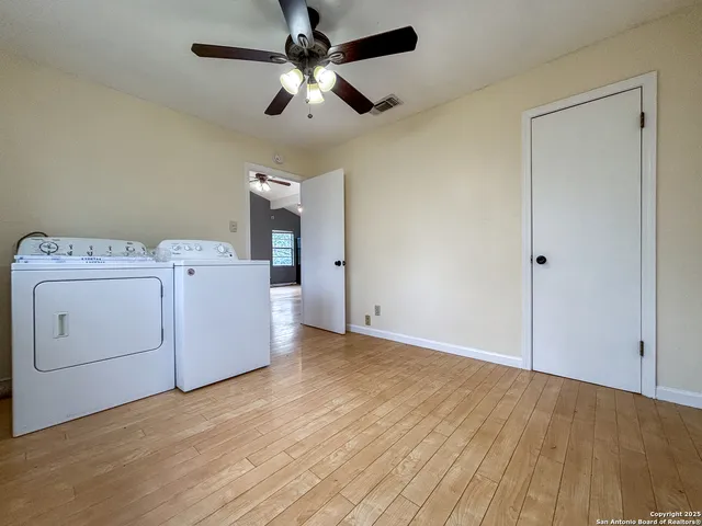 $850 | 571 Firefly Drive, Canyon Lake, TX 78133