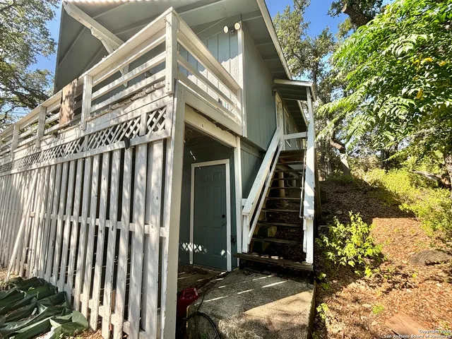 $850 | 571 Firefly Drive, Canyon Lake, TX 78133