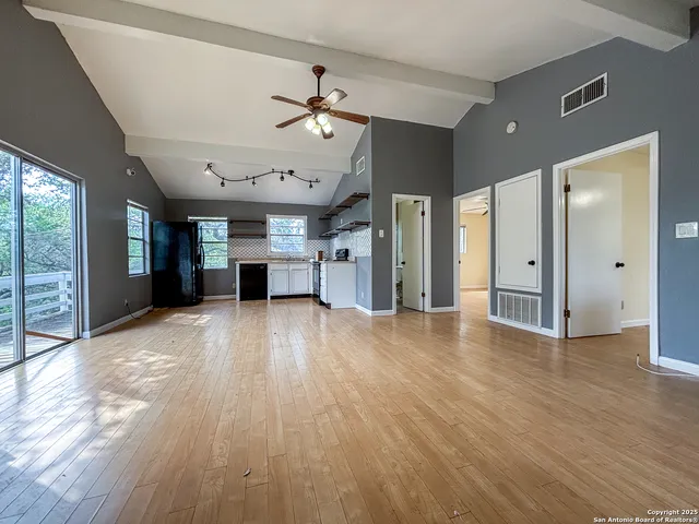 $850 | 571 Firefly Drive, Canyon Lake, TX 78133