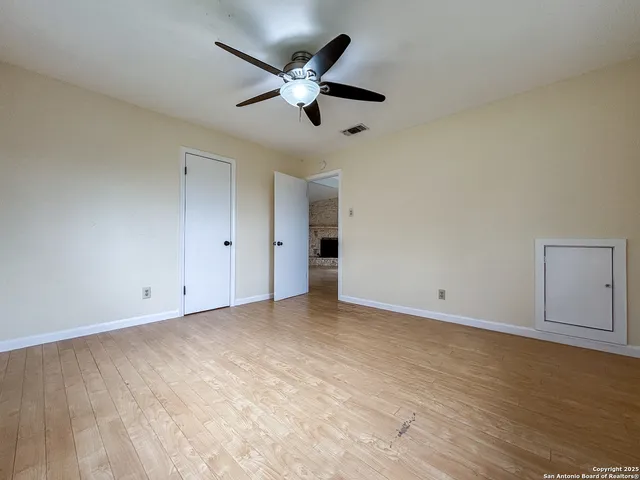 $850 | 571 Firefly Drive, Canyon Lake, TX 78133