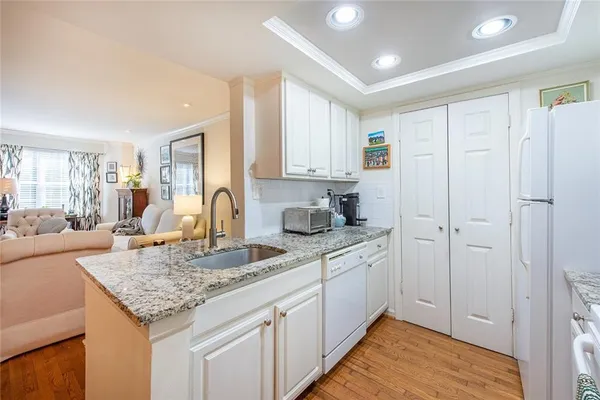 $185,000 | 3076 Chastain Park Court Northeast, Atlanta, GA 30342