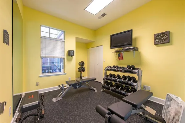 $185,000 | 3076 Chastain Park Court Northeast, Atlanta, GA 30342