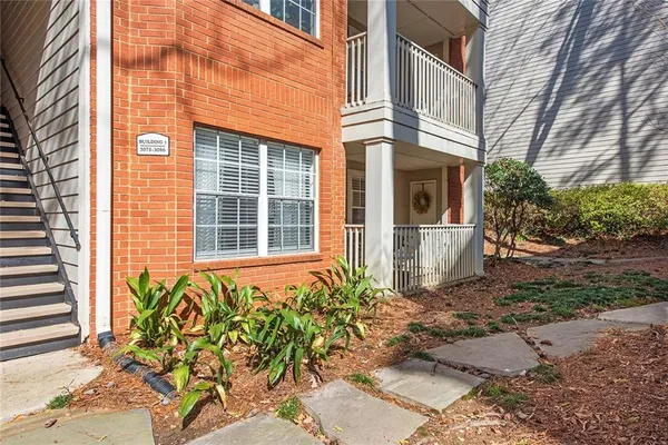 $185,000 | 3076 Chastain Park Court Northeast, Atlanta, GA 30342