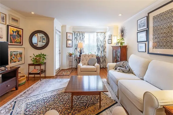 $185,000 | 3076 Chastain Park Court Northeast, Atlanta, GA 30342