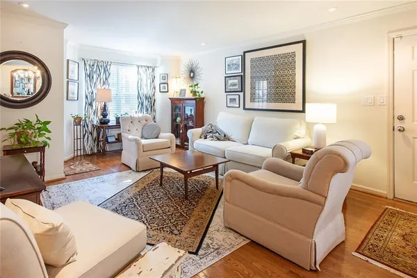 $185,000 | 3076 Chastain Park Court Northeast, Atlanta, GA 30342