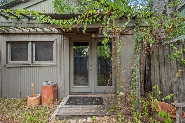 $425,000 | 820 Stark Street, Austin, TX 78756