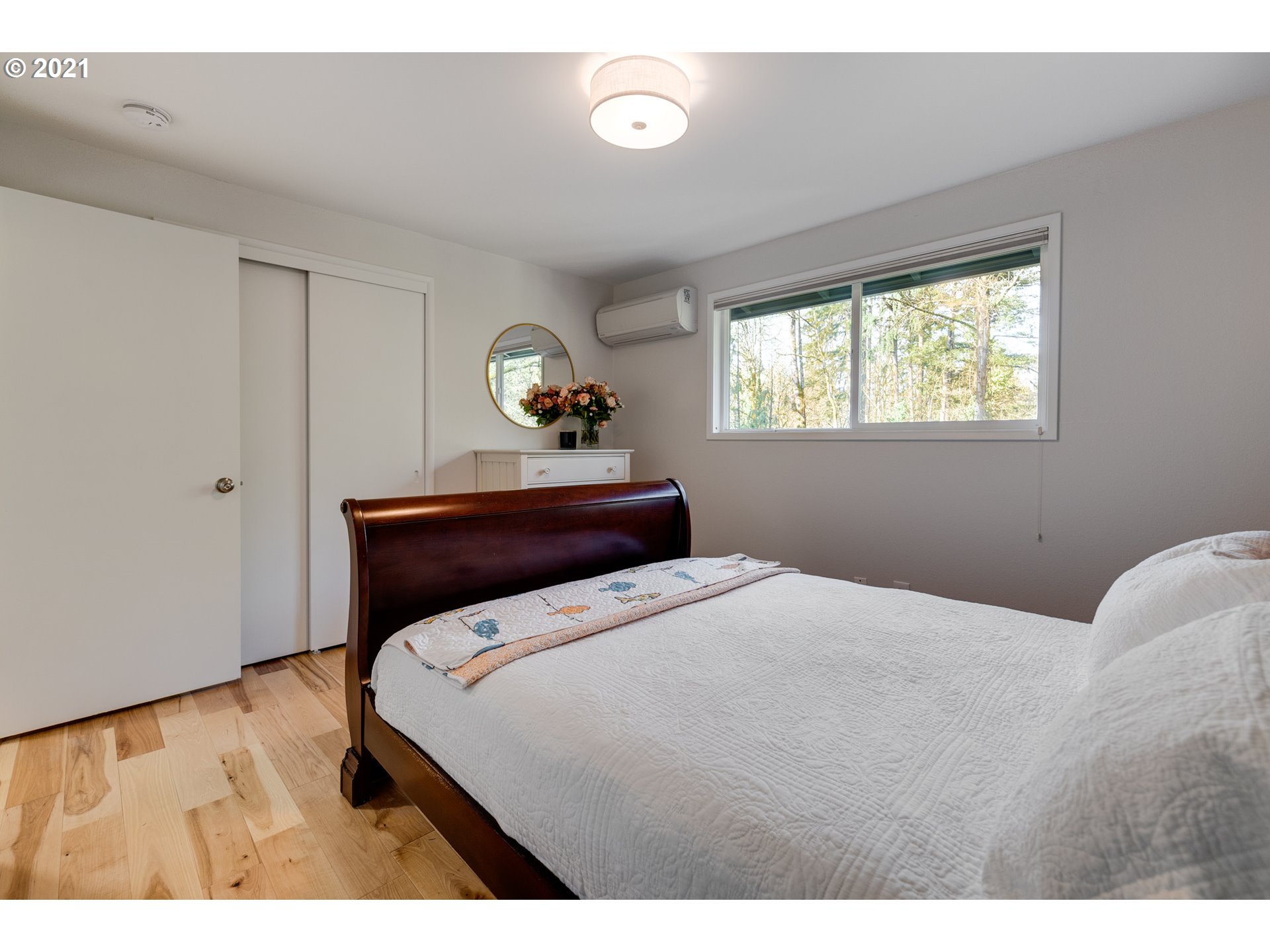 4185 Southwest Childs Road Lake Oswego, OR 97034 - Photo 15 of 24 Gallery Image 15
