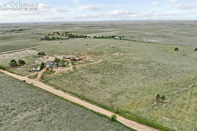 36445 Heavenly View Yoder, CO 80864 - Photo 9 of 32 Gallery Image 9