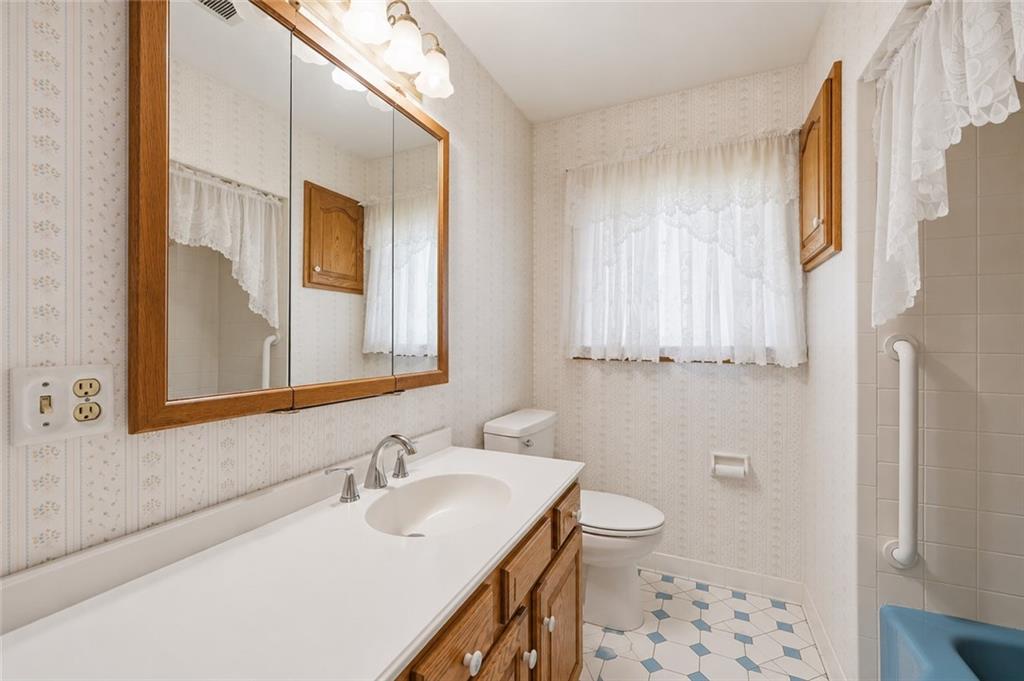187 Fairmont Road Chicora, PA 16025 - Photo 15 of 28