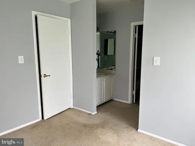 an empty room with closet