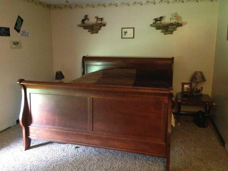 483 Dutch Run Road Waynesburg, PA 15370 - Photo 6 of 21 Master Bedroom.
