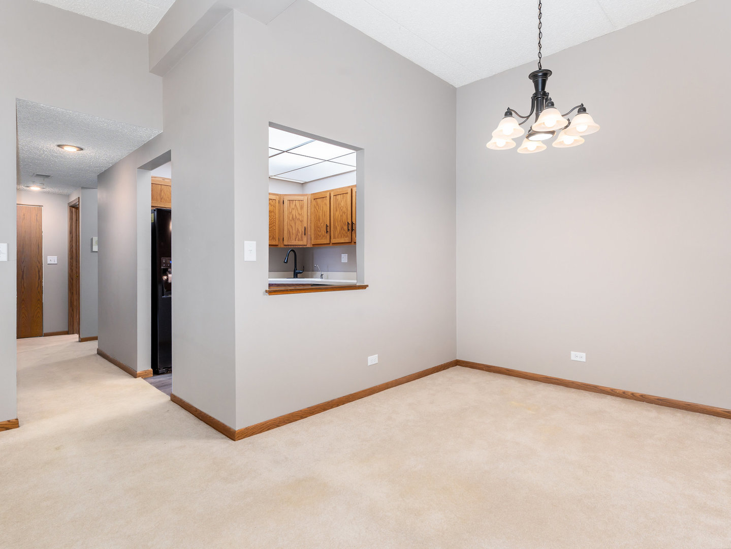 1503 Woodbridge Road, Unit 3F Joliet, IL 60436 - Photo 7 of 27 Gallery Image 7
