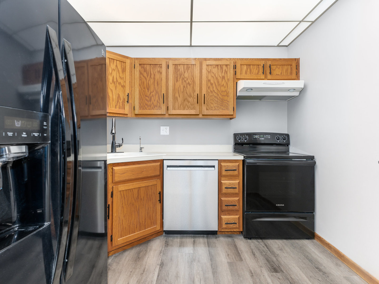 1503 Woodbridge Road, Unit 3F Joliet, IL 60436 - Photo 8 of 27 Gallery Image 8