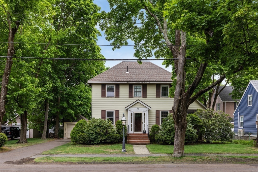 41 Governor Road Stoneham, MA 02180 - Photo 3 of 33 Gallery Image 3