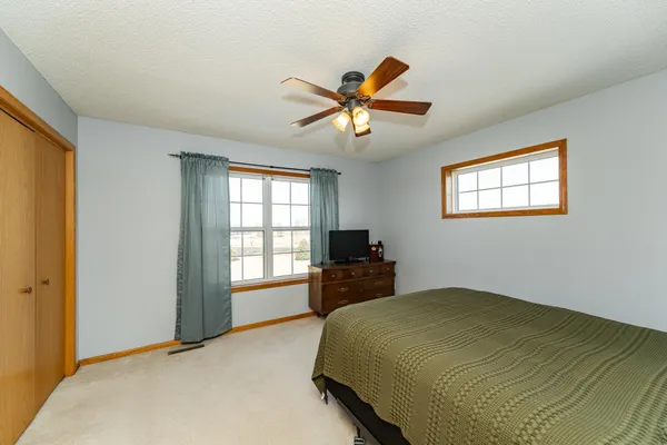 $229,900 | 619 Pointe Court Southwest, Rochester, MN 55902