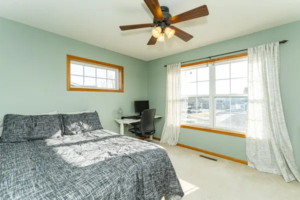 $229,900 | 619 Pointe Court Southwest, Rochester, MN 55902