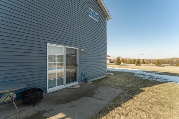 $229,900 | 619 Pointe Court Southwest, Rochester, MN 55902