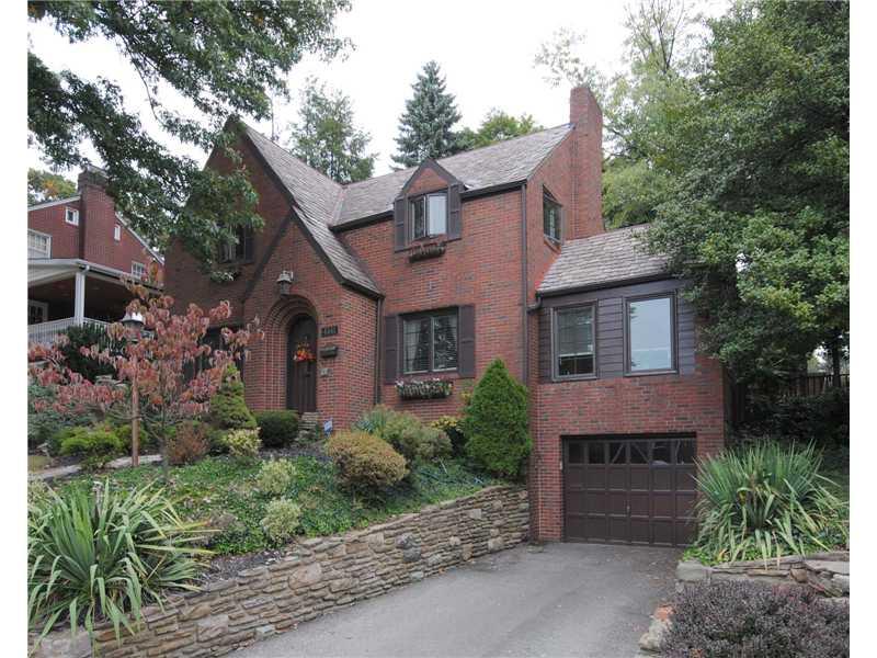 4541 Norwin Road Whitehall, PA 15236 - Photo 1 of 25 Exterior Front.