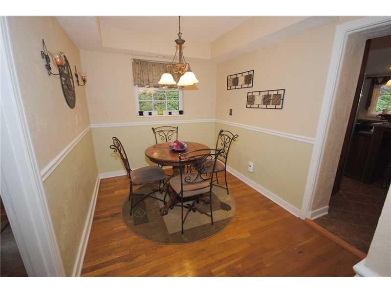 4541 Norwin Road Whitehall, PA 15236 - Photo 11 of 25 Kitchen. Breakfast Area