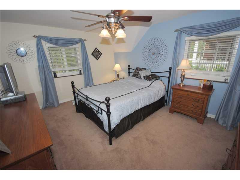 4541 Norwin Road Whitehall, PA 15236 - Photo 14 of 25 Master Bedroom.