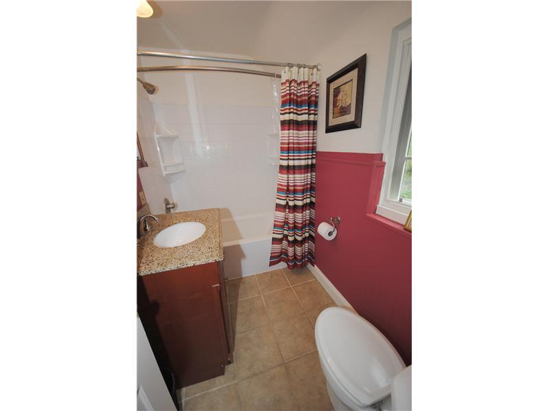 4541 Norwin Road Whitehall, PA 15236 - Photo 17 of 25 Full Bath.
