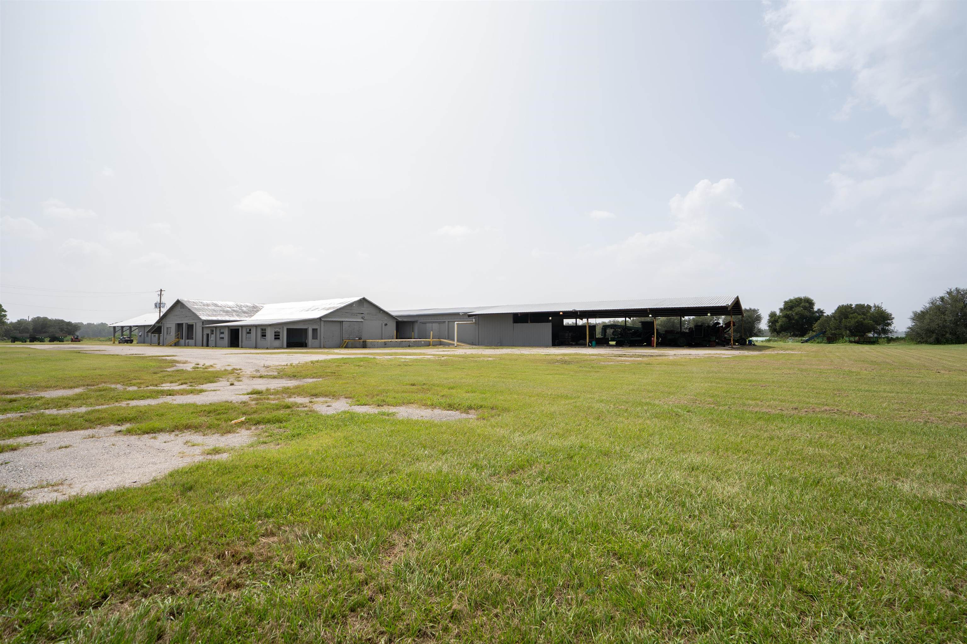 1105 County Road 13A Elkton, FL 32033 - Photo 5 of 57 a view of an ocean and beach
