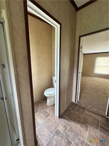 $159,000 | 410 Henrietta Street, Yoakum, TX 77995