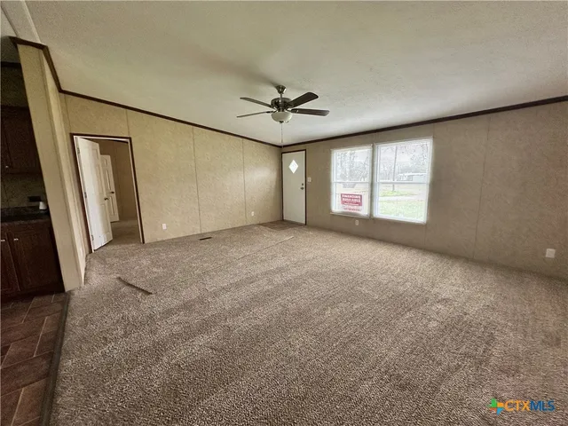 $159,000 | 410 Henrietta Street, Yoakum, TX 77995