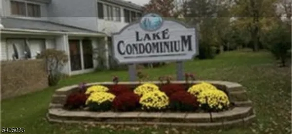 $232,000 | 3 Twin Rivers Drive, East Windsor, NJ 08520