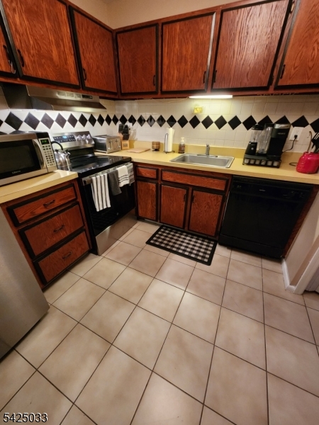 3 Twin Rivers Drive, Unit 3 East Windsor, NJ 08520 - Photo 12 of 13