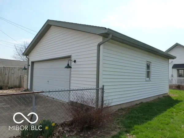 $174,900 | 1616 South I Street, Elwood, IN 46036