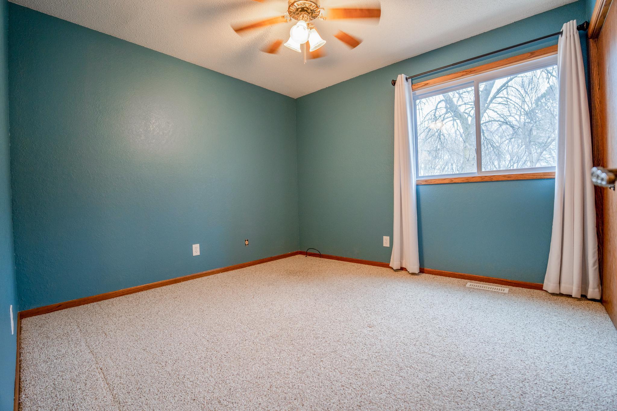 600 33rd Street Northwest Willmar, MN 56201 - Photo 14 of 33