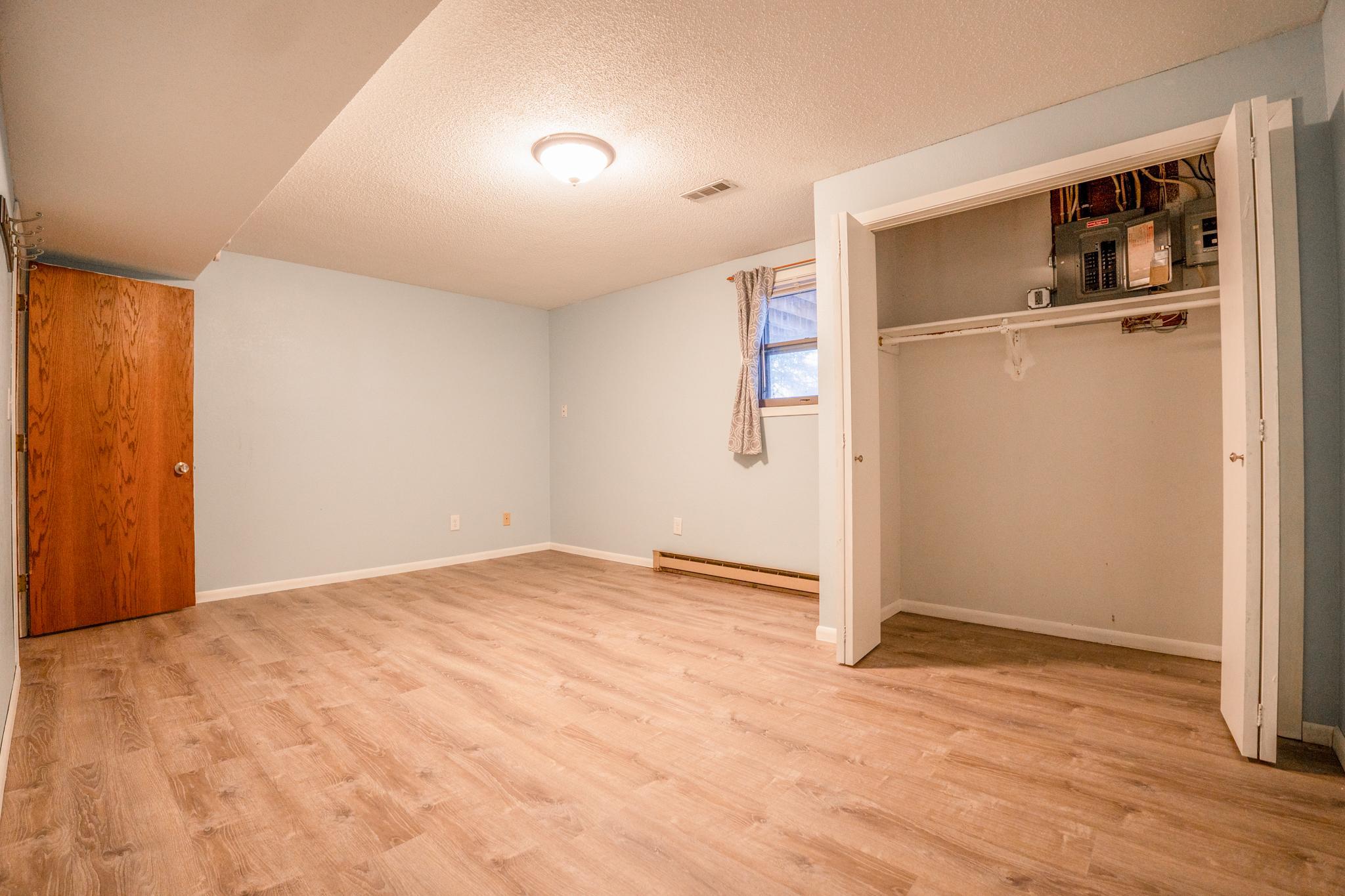 600 33rd Street Northwest Willmar, MN 56201 - Photo 23 of 33
