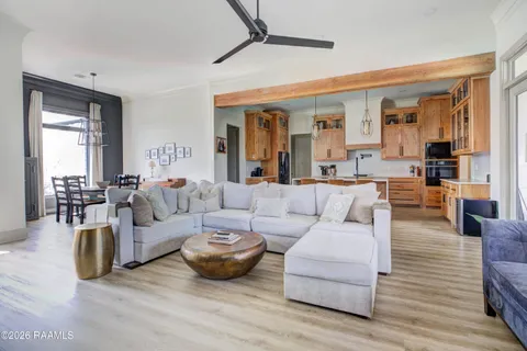 $465,262 | 104 Cherrywood Drive, Lafayette, LA 70508