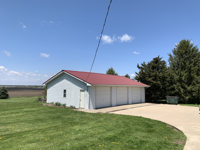 3355 East 7th Road LaSalle, IL 61301 - Photo 40 of 42