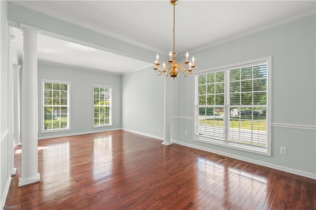 3744 Deerfield Street High Point, NC 27265 - Photo 6 of 43