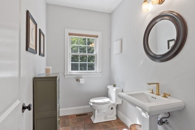 25 Stonebridge Road Groveland, MA 01834 - Photo 18 of 40 Gallery Image 18