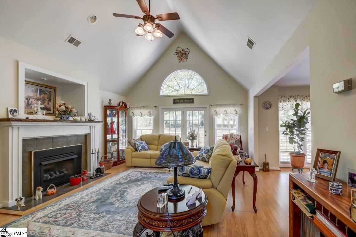 420 State Rd S-42-770 Inman, SC 29349 - Photo 6 of 32