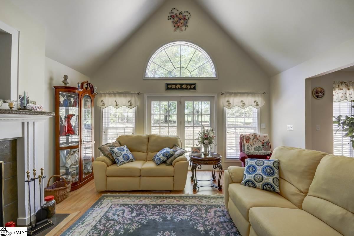 420 State Rd S-42-770 Inman, SC 29349 - Photo 7 of 32