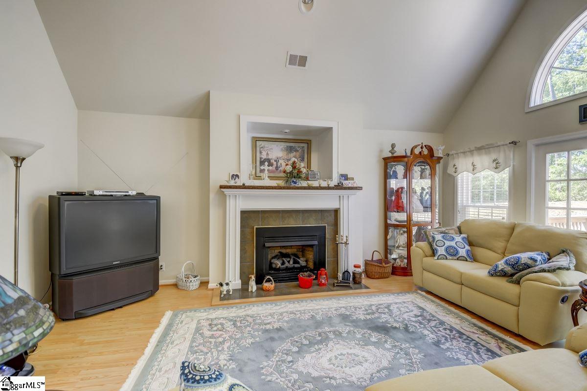 420 State Rd S-42-770 Inman, SC 29349 - Photo 8 of 32