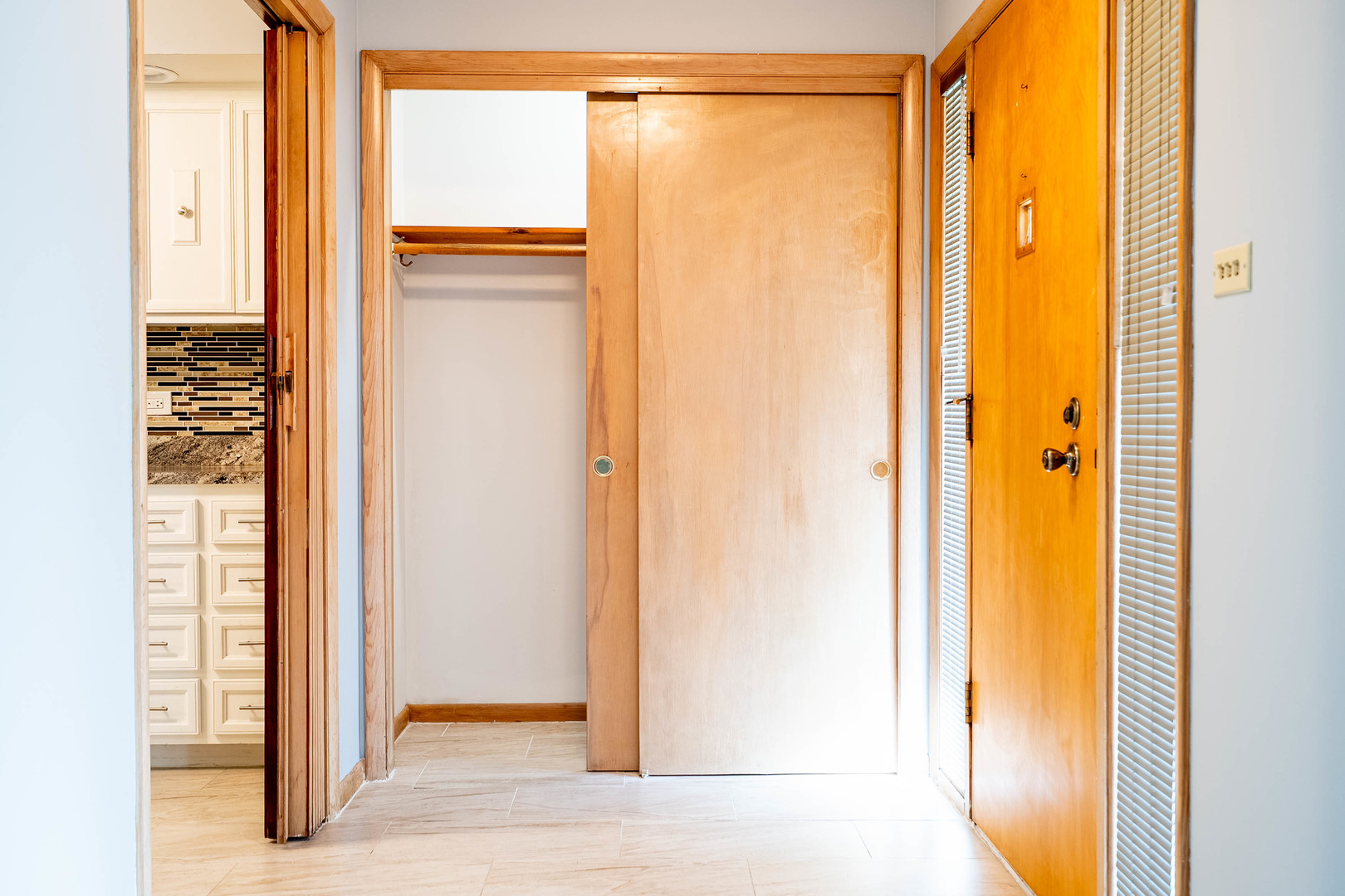 17258 William Street Lansing, IL 60438 - Photo 20 of 34 a view of walk in closet with large window