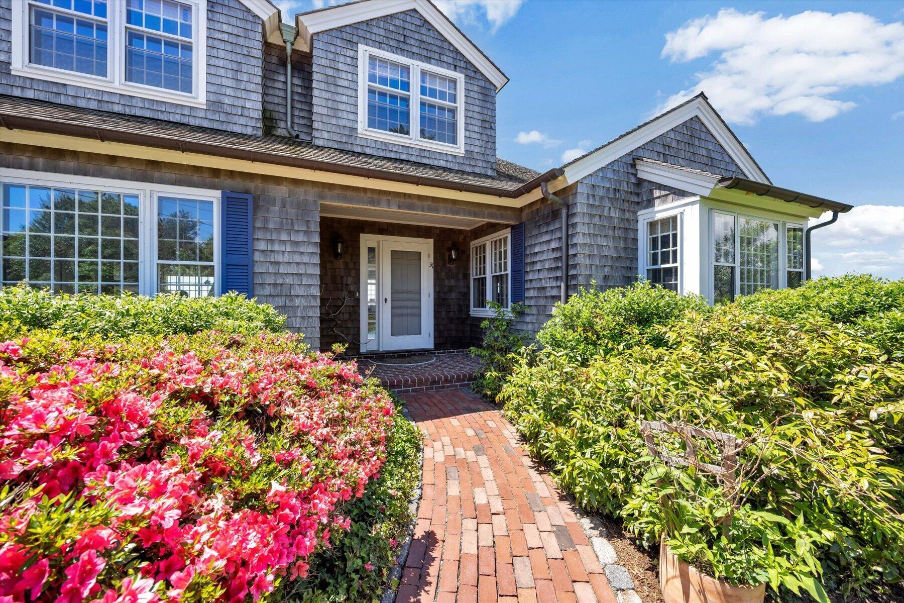 31 Sunset Point Road North Falmouth, MA 02556 - Photo 9 of 49 Entry