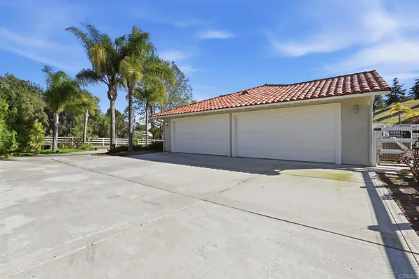 $1,338,888 | 4851 Sweetgrass Lane, Bonsall, CA 92003