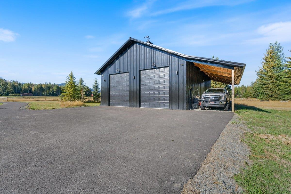 713 North Center Valley Road Sandpoint, ID 83864 - Photo 3 of 50