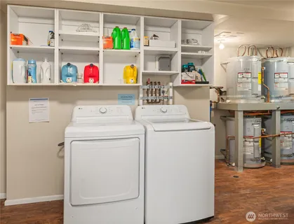 $1,550,000 | 3021 21st Avenue West, Seattle, WA 98199