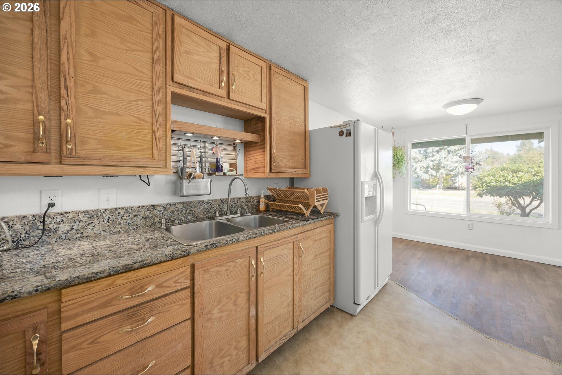 3160 Elmira Road Eugene, OR 97402 - Photo 12 of 45 Gallery Image 12